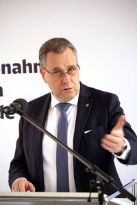 Feierliche Inbetriebnahme der Verkehrsstation Potsdam Pirschheide