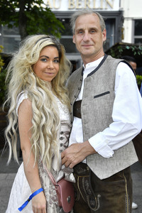 Maibockanstich im Hofbräu Wirtshaus Berlin