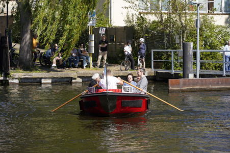 Die Ruderfähre F24 Paule III in Rahnsdorf