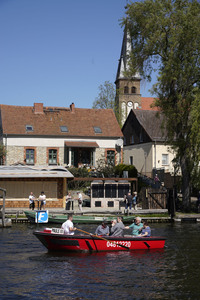 Die Ruderfähre F24 Paule III in Rahnsdorf