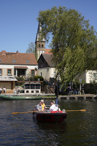 Die Ruderfähre F24 Paule III in Rahnsdorf