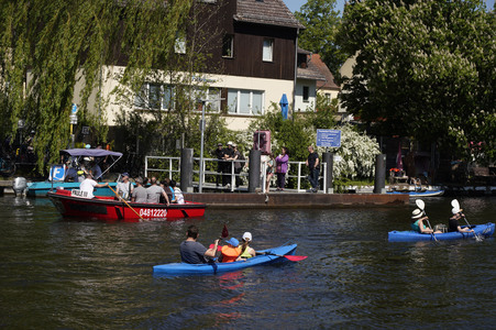 Die Ruderfähre F24 Paule III in Rahnsdorf