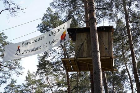 Protestcamp gegen die Erweiterungspläne des Tesla-Werks in Grünheide