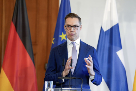 Begrüßung des Präsidenten der Republik Finnland in Berlin