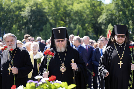 Gedenktag am Sowjetischen Ehrenmal Treptow in Berlin