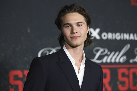 Serienscreening 'Pretty Little Liars: Summer School' in Los Angeles