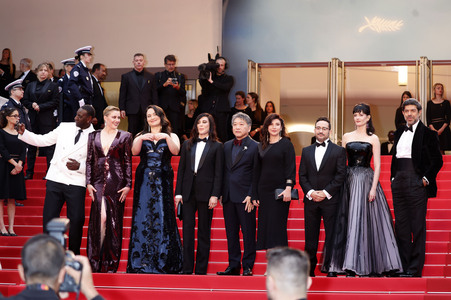 Festivaleröffnung mit Filmpremiere 'Le deuxième acte', Cannes Film Festival 2024