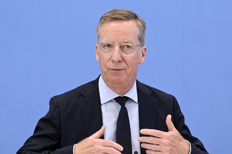 Bundespressekonferenz Vorstellung der Studie: Herausforderungen für die Schuldenbremse in Berlin