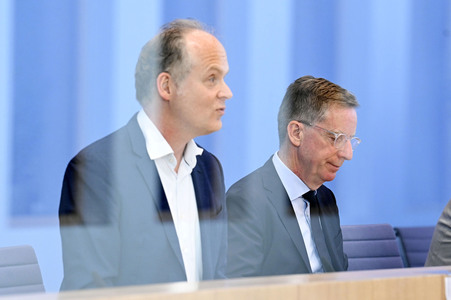 Bundespressekonferenz Vorstellung der Studie: Herausforderungen für die Schuldenbremse in Berlin