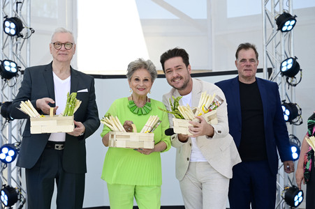 Sommergarten-Show in Beelitz
