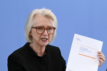 Bundespressekonferenz Vorstellung des Frühjahrsgutachten 2024 in Berlin