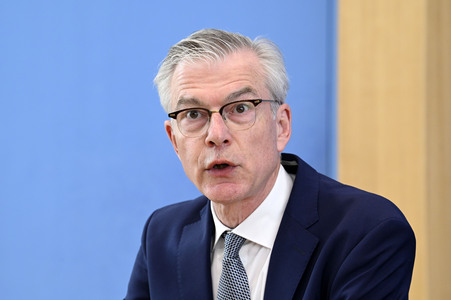 Bundespressekonferenz Vorstellung des Frühjahrsgutachten 2024 in Berlin