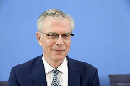 Bundespressekonferenz Vorstellung des Frühjahrsgutachten 2024 in Berlin