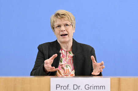 Bundespressekonferenz Vorstellung des Frühjahrsgutachten 2024 in Berlin