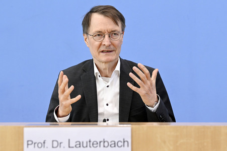 Bundespressekonferenz Krankenhausreform in Berlin