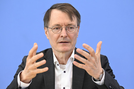 Bundespressekonferenz Krankenhausreform in Berlin