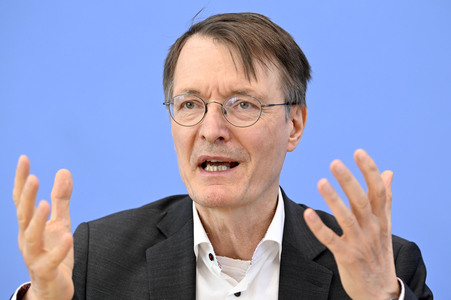 Bundespressekonferenz Krankenhausreform in Berlin