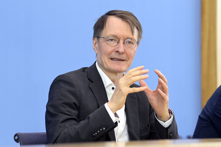 Bundespressekonferenz Krankenhausreform in Berlin