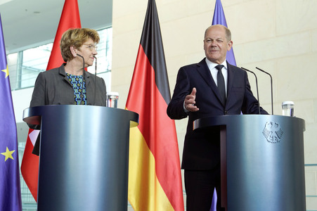 Empfang der Bundespräsidentin der Schweiz in Berlin