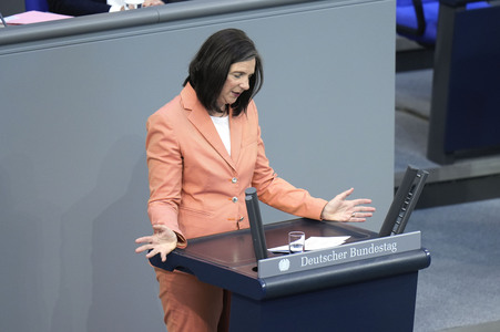 169. Sitzung des Deutschen Bundestages in Berlin