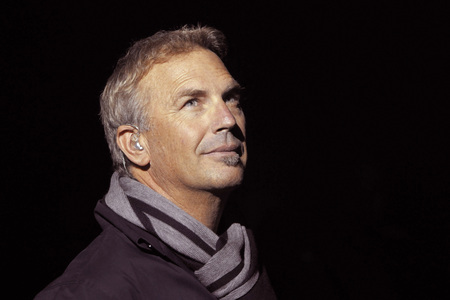 Konzert von Kevin Costner & Modern West in Bremen