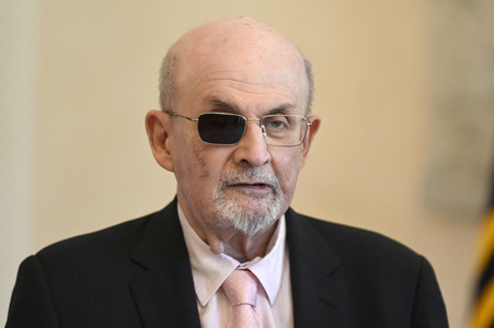 Frank-Walter Steinmeier empfängt Salman Rushdie in Berlin