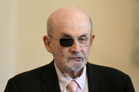 Frank-Walter Steinmeier empfängt Salman Rushdie in Berlin
