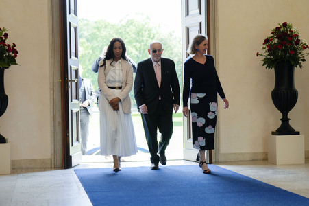 Frank-Walter Steinmeier empfängt Salman Rushdie in Berlin