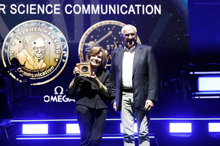 Preisverleihung beim Starmus VII Festival in Bratislava