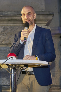 Kunstinstallation Floating Earth in Hannover