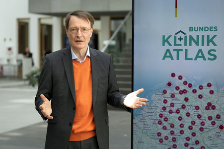Bundespressekonferenz Der Bundes-Klinik-Atlas in Berlin