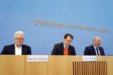 Bundespressekonferenz Der Bundes-Klinik-Atlas in Berlin