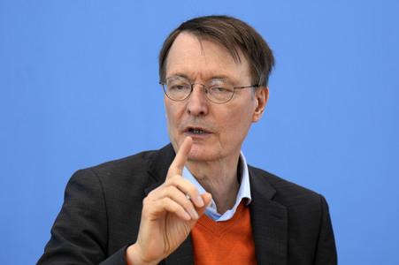 Bundespressekonferenz Der Bundes-Klinik-Atlas in Berlin