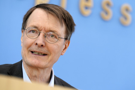 Bundespressekonferenz Der Bundes-Klinik-Atlas in Berlin