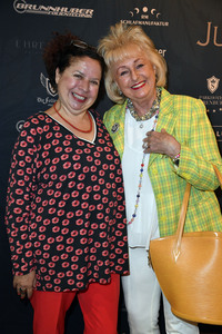 Carpet Lounge Berlin x Julian F.M. Stoeckel in Berlin