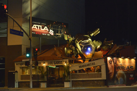 Werbung zum Netflix-Film 'Atlas' in Los Angeles