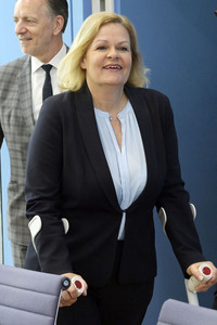 Bundespressekonferenz Fallzahlen für die Politisch Motivierte Kriminalität (PMK) 2023 in Berlin