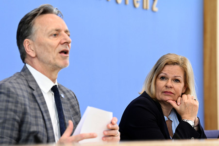 Bundespressekonferenz Fallzahlen für die Politisch Motivierte Kriminalität (PMK) 2023 in Berlin