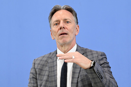 Bundespressekonferenz Fallzahlen für die Politisch Motivierte Kriminalität (PMK) 2023 in Berlin