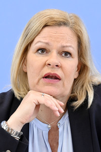 Bundespressekonferenz Fallzahlen für die Politisch Motivierte Kriminalität (PMK) 2023 in Berlin