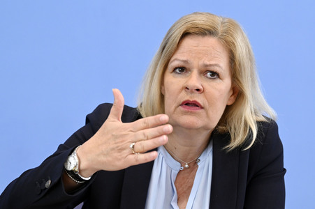 Bundespressekonferenz Fallzahlen für die Politisch Motivierte Kriminalität (PMK) 2023 in Berlin