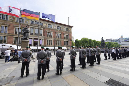 Feierliches Gelöbnis von Soldatinnen und Soldaten der Bundeswehr in Berlin