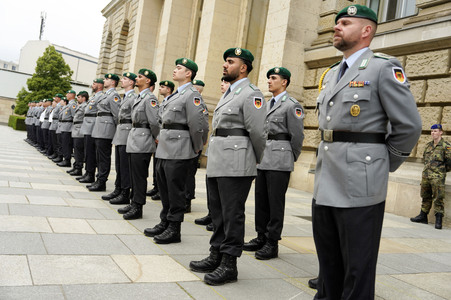 Feierliches Gelöbnis von Soldatinnen und Soldaten der Bundeswehr in Berlin
