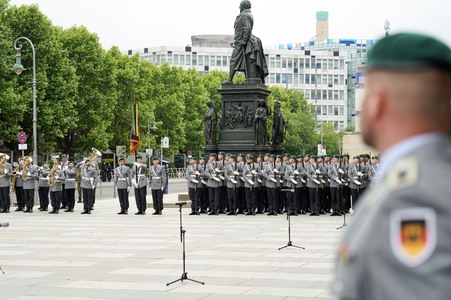 Feierliches Gelöbnis von Soldatinnen und Soldaten der Bundeswehr in Berlin