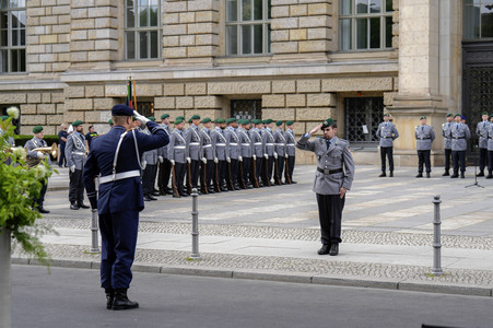 Feierliches Gelöbnis von Soldatinnen und Soldaten der Bundeswehr in Berlin