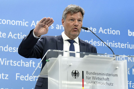 Pressekonferenz mit Robert Habeck in Berlin