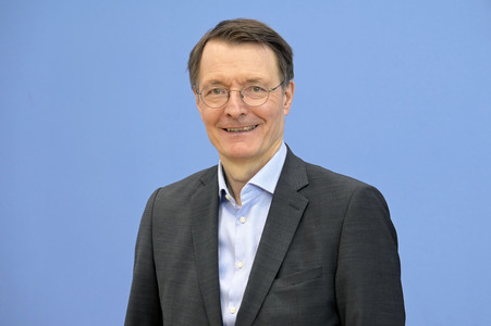 Bundespressekonferenz Kabinettsbeschluss zum Versorgungsstärkungsgesetz in Berlin