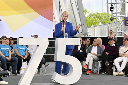 Demokratiefest zu 75 Jahren Grundgesetz in Berlin