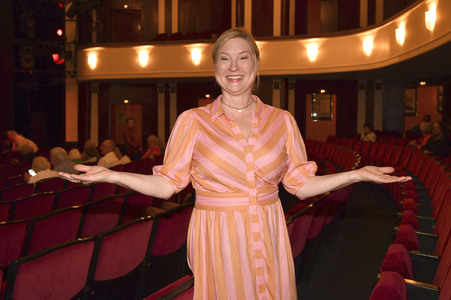 Theaterpremiere 'Die Kehrseite der Medaille' in München