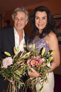 Theaterpremiere 'Die Kehrseite der Medaille' in München